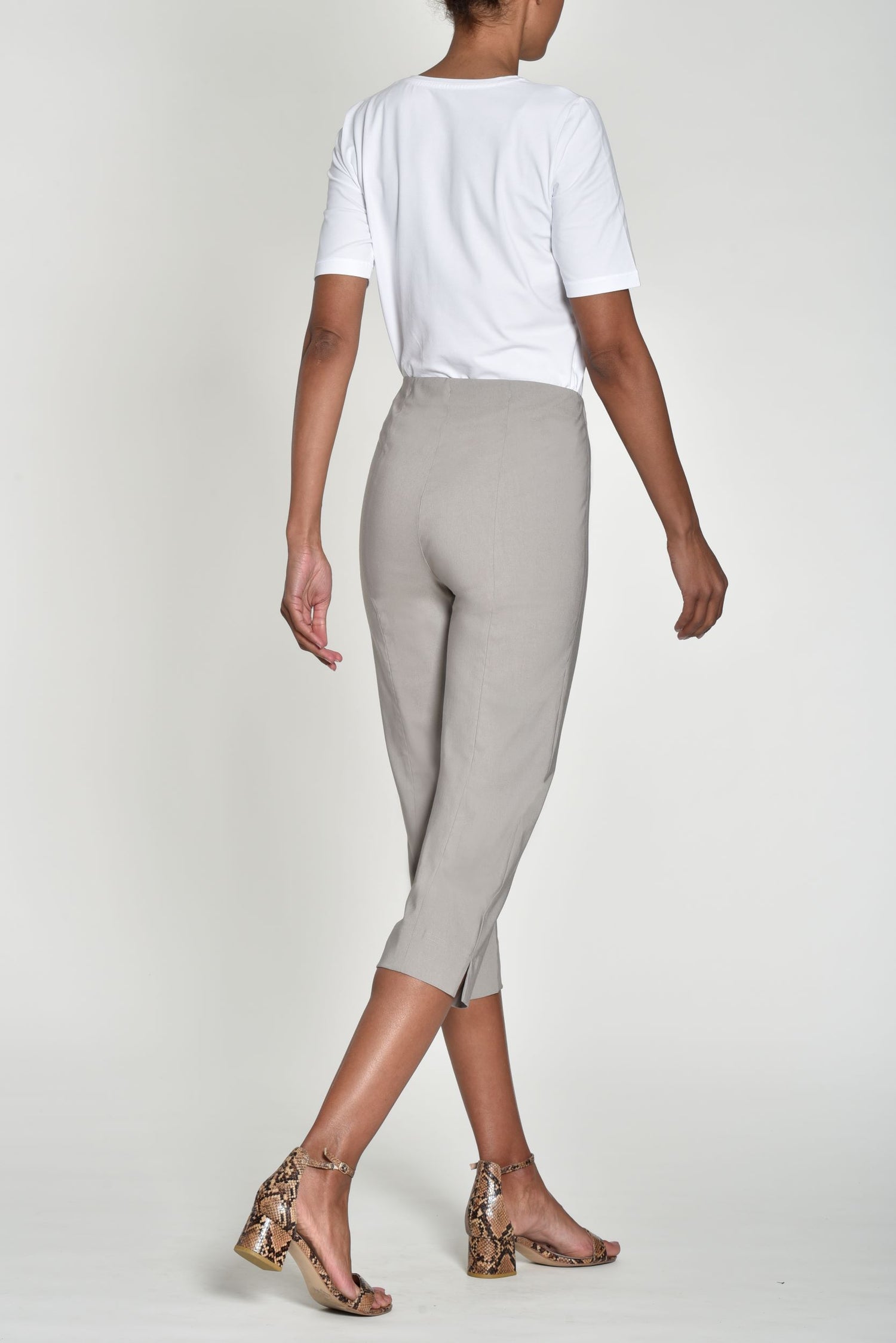 Robell Marie 07 Capri Trousers. All Colours