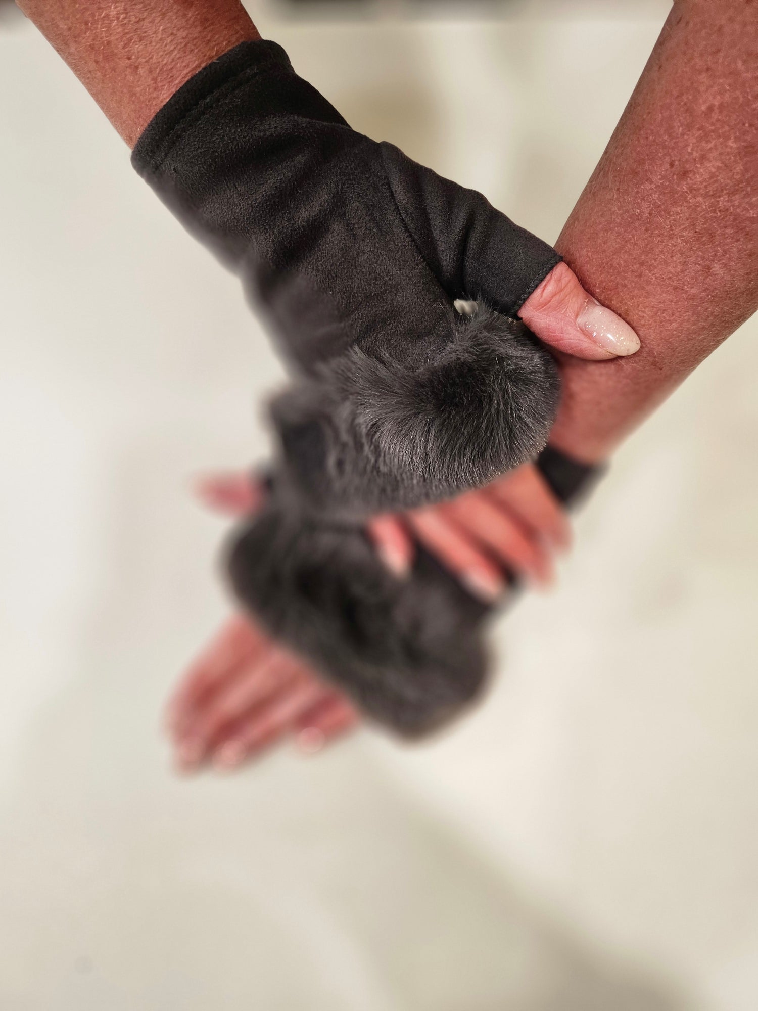 Faux suede velvet lined fingerless gloves with fur trim