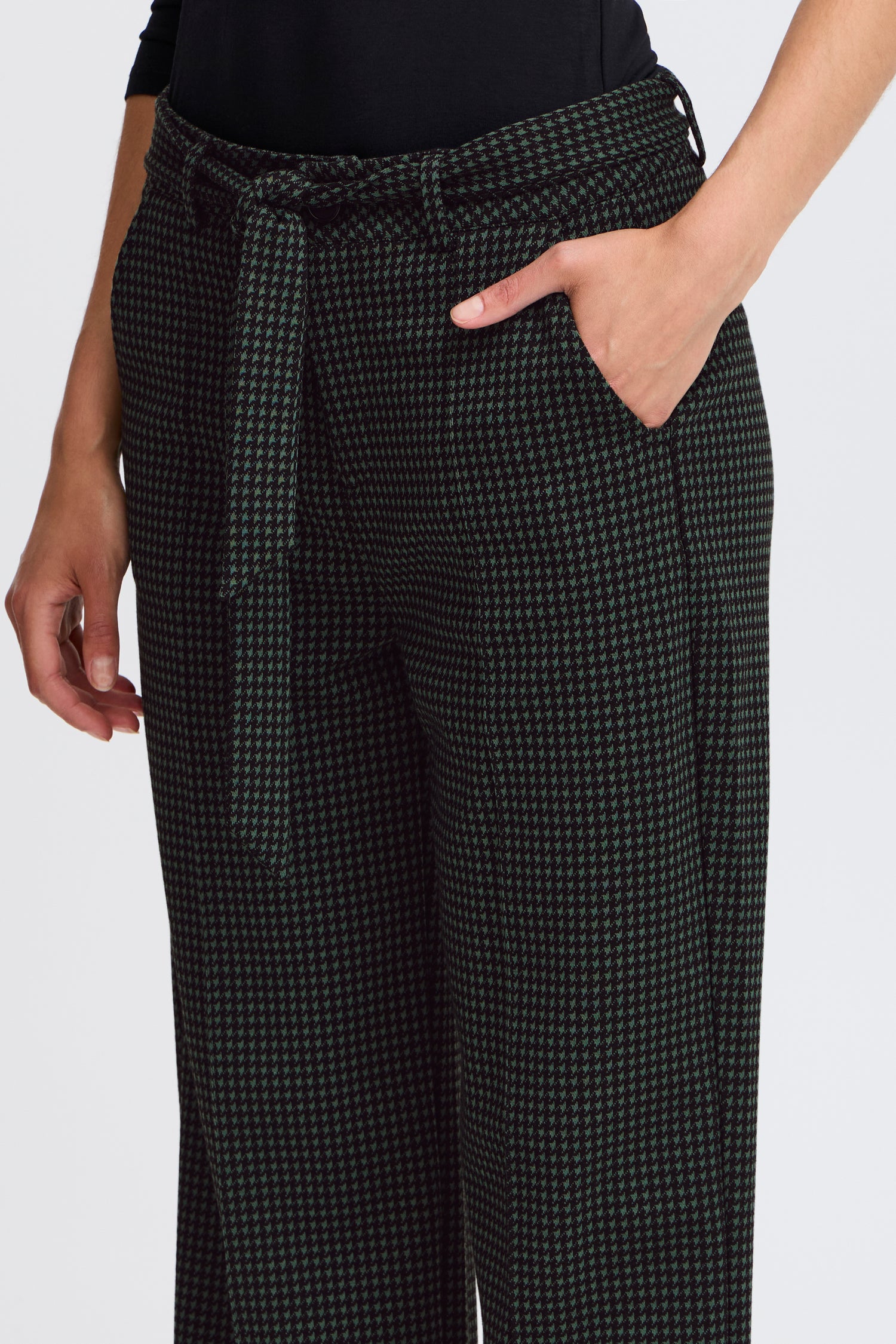 Fransa Green and Black Houndstooth trousers with soft belt 20614611