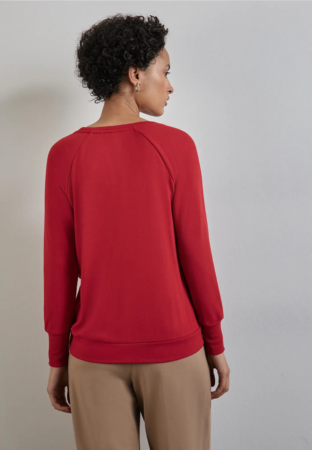 Street One V Neck Jumper with ribbed Waist band and cuffs. Red Or Black