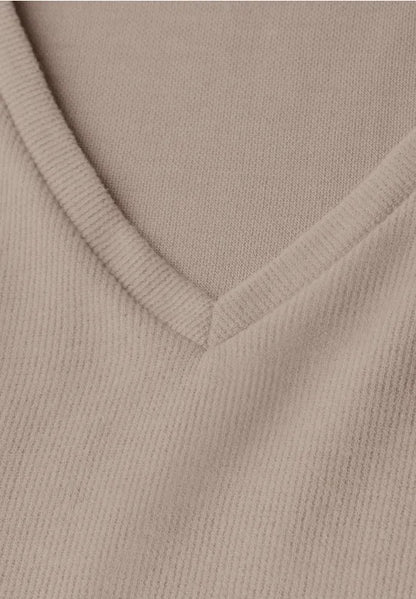 Street One Cosy v Neck Jumper in Honey Sand 322598