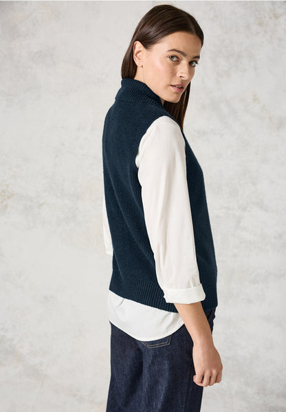 Cecil Sleeveless knit with collar and full zip. Navy or Aqua Blue 253834