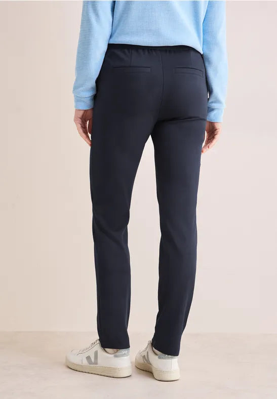 Cecil Tracey Joggers in Navy with a 30&quot; leg  378688