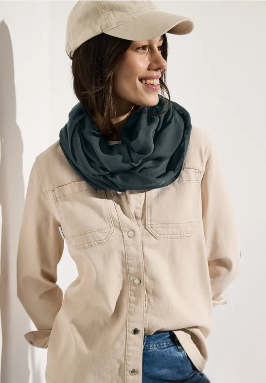 Cecil plain loop scarf in Deep Khaki or Ice Green 572756