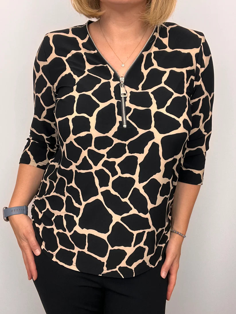 Ilona 3/4 sleeve Zip Top in black and Tan mix  107