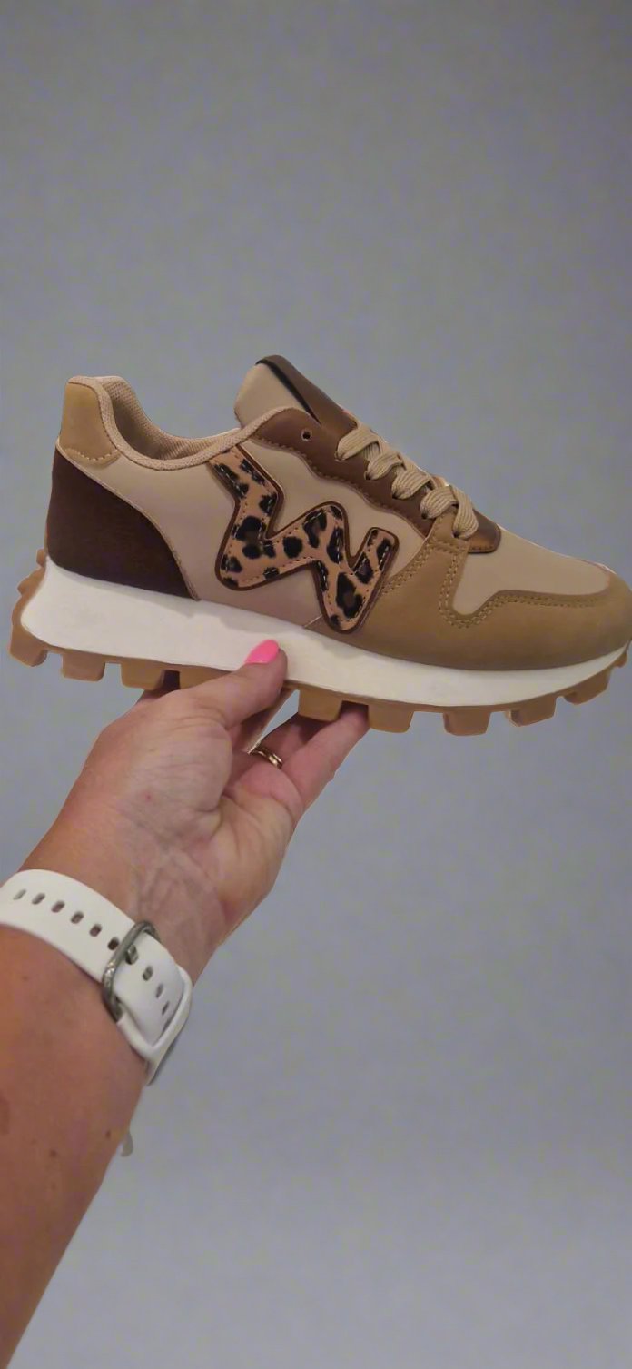 &quot;Wonderful&quot; Trainer in Beige tones