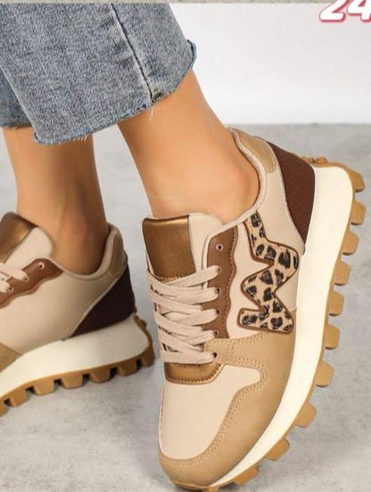 &quot;Wonderful&quot; Trainer in Beige tones