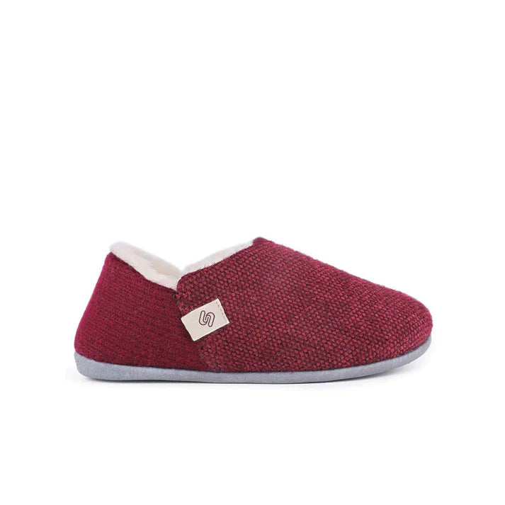 Shu Da Isobel closed back slipper in Rich Berry