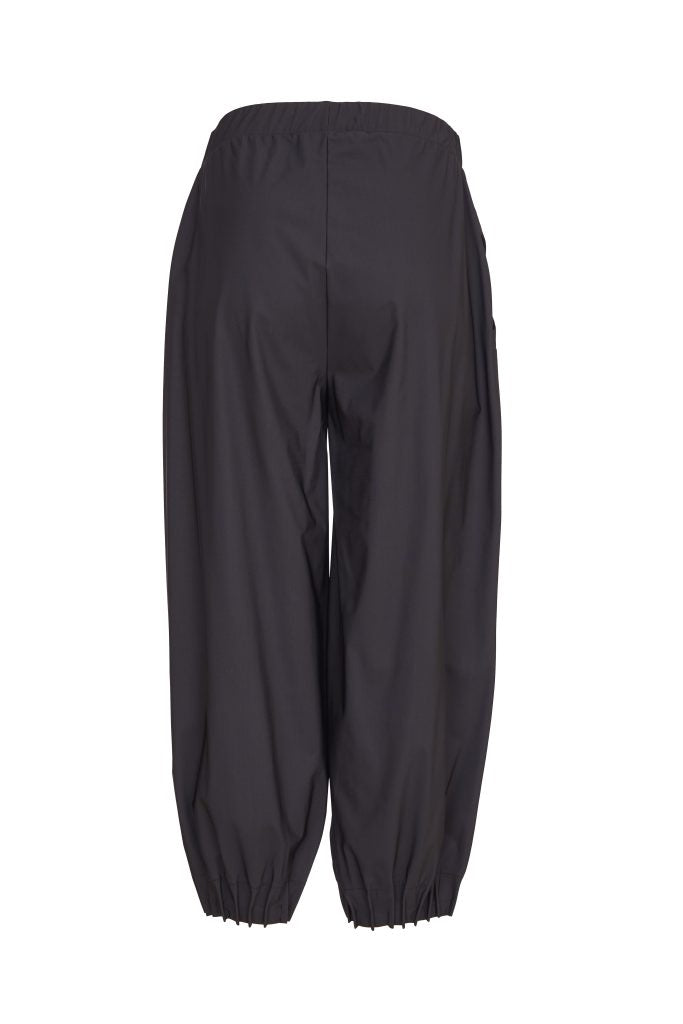 Naya Travel Fabric trousers with pin tuck hem. Forest Or Black Naw24153