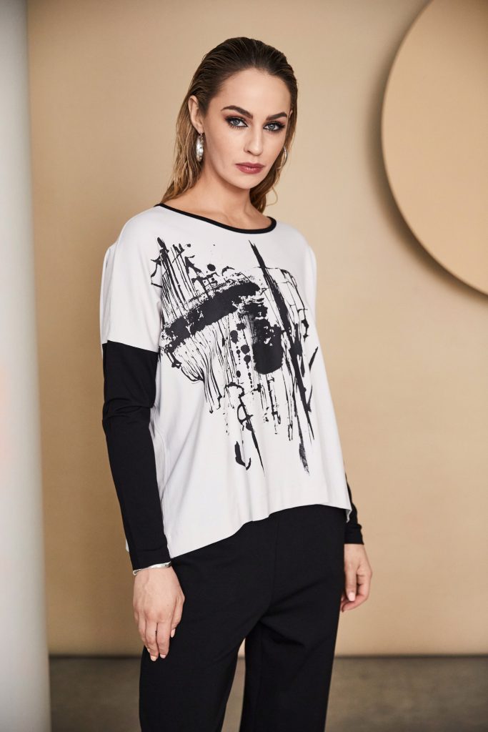 Naya Placement print top with contrast sleeve. Forest or Sand Naw24277