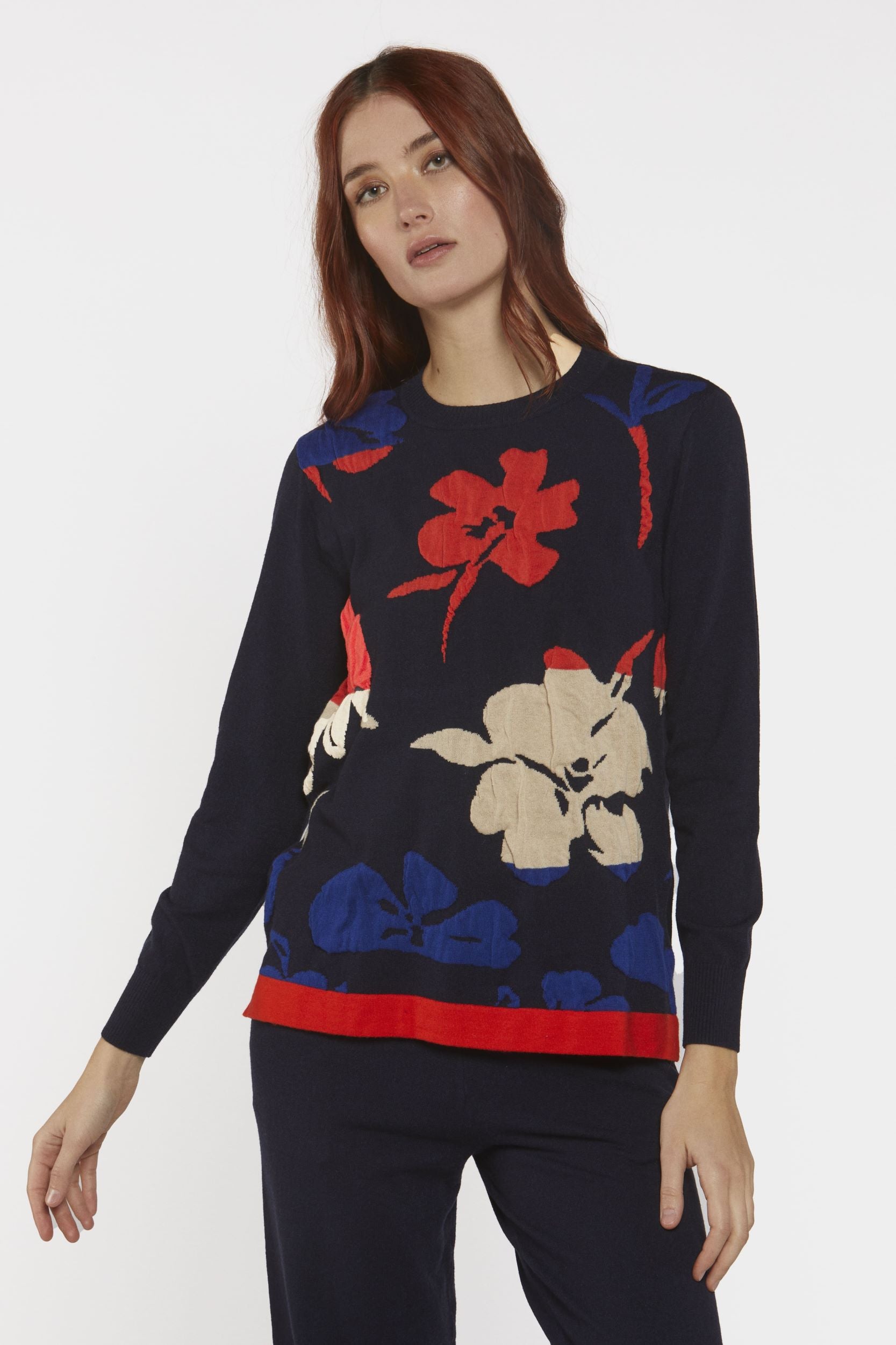 Round Neck Fine jumper  with Applique flower print