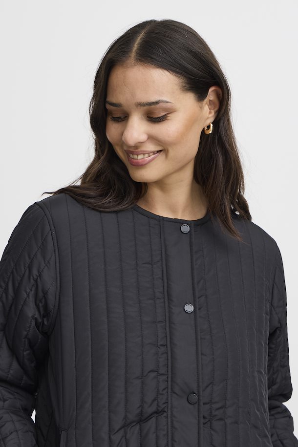 Fransa Black Collarless Short Quilted Jacket