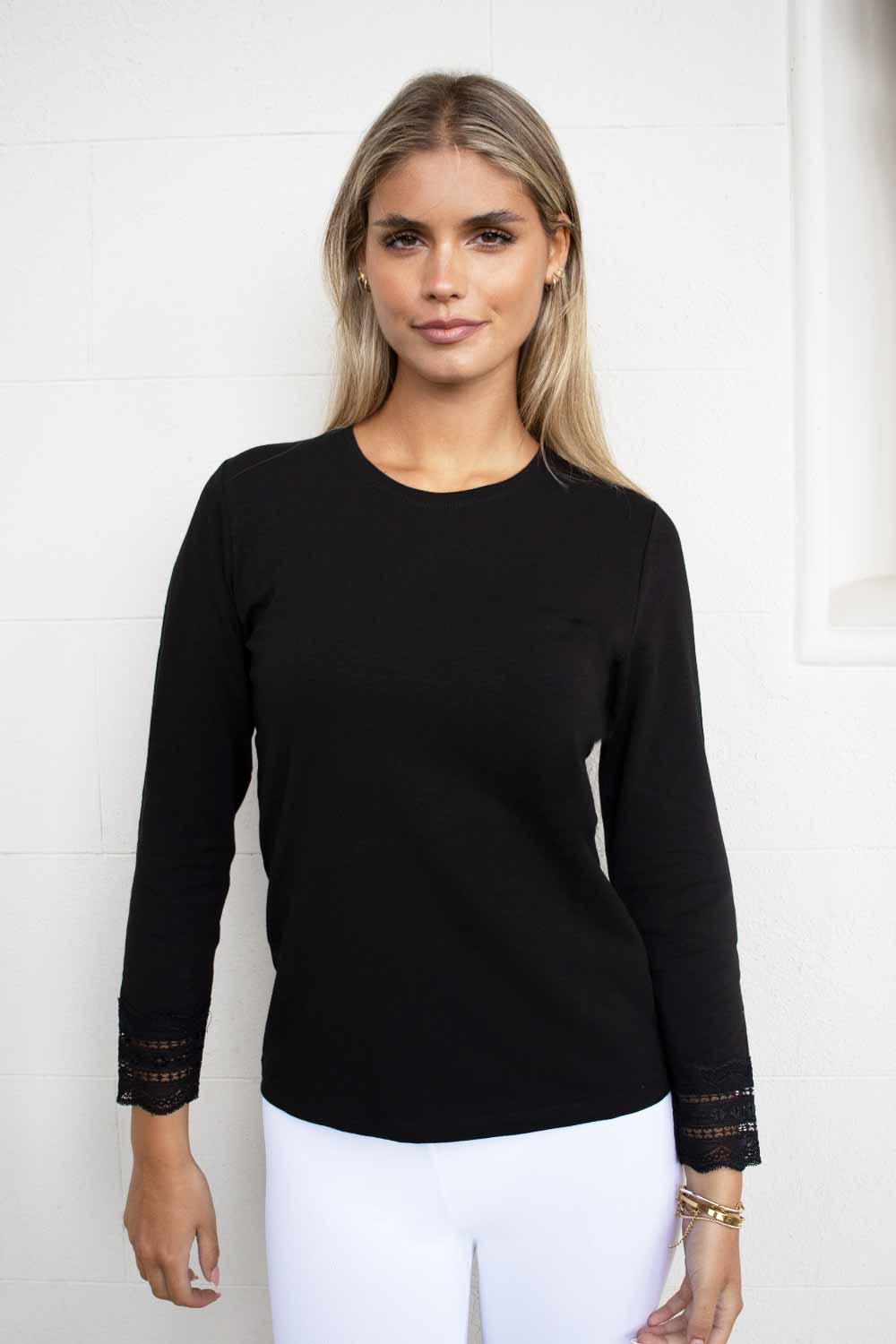 No2morrow Cotton long sleeve top with Lace Cuff. Black or White . Nantes